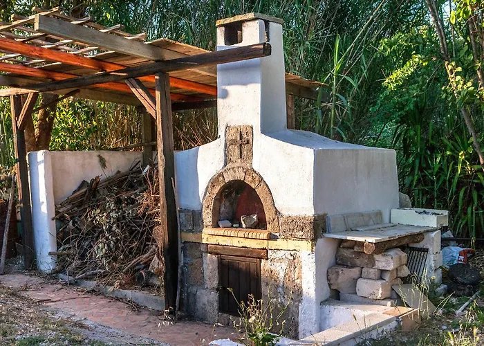 Oliveyard Stone Built House- With Pool Non Chlorin *