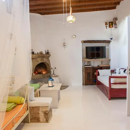 Oliveyard Stone Built House- With Pool Non Chlorin וילה